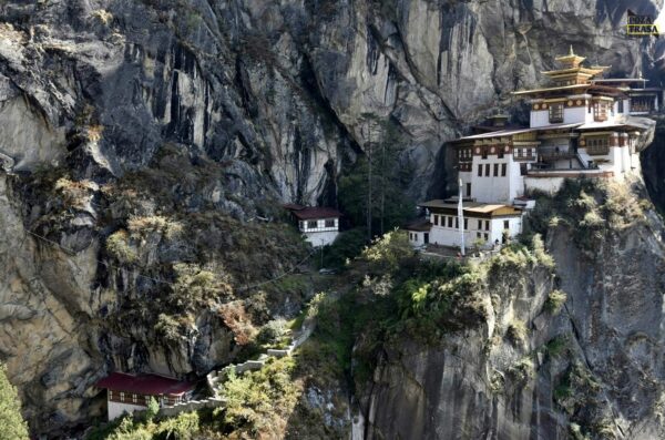 Klasztor Taktsang Tygrysie Gniazdo w Bhutanie Nepal 2022