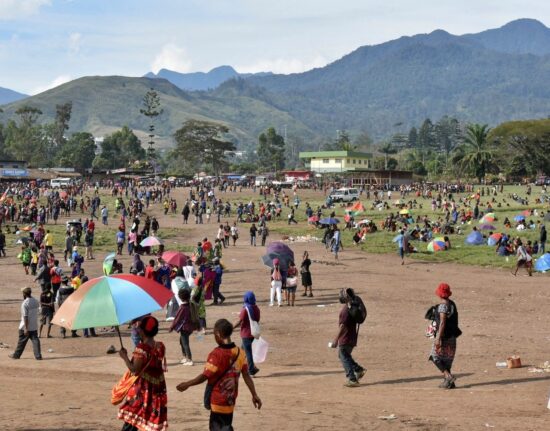 Drogami Papui Nowej Gwinei Papua Nowa Gwinea 2023