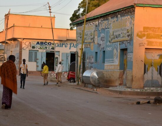 Spacer ulicami Burao wycieczka do Dżibuti i Somalilandu 2024