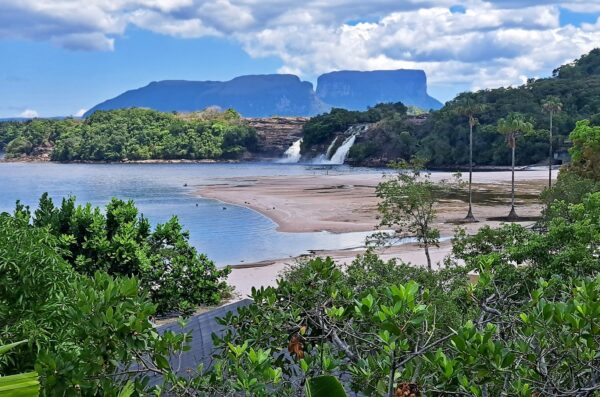 Wodospad Angel Park Narodowy Canaima - Wenezuela 2024